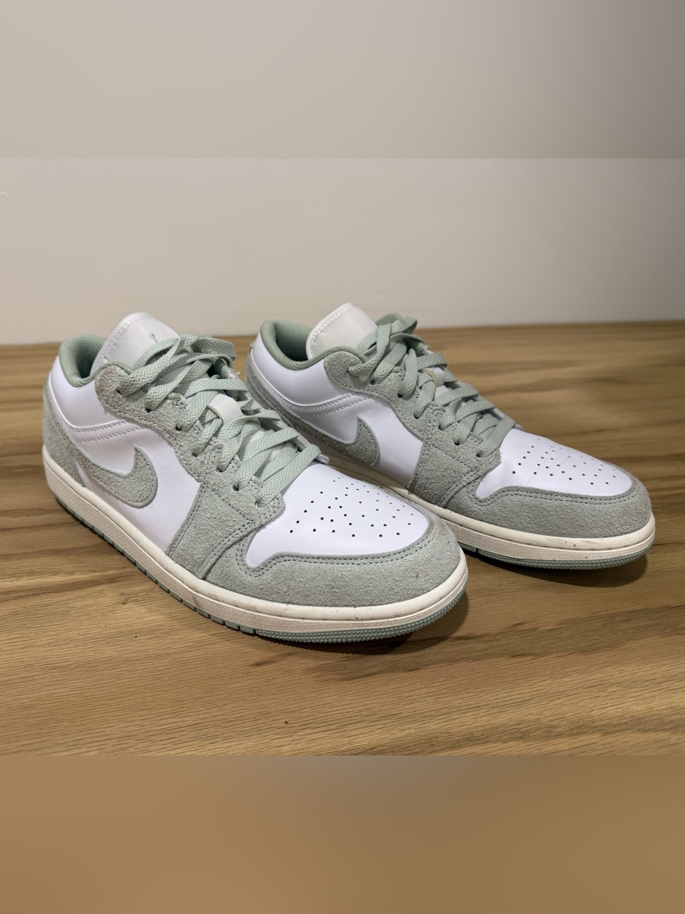 Jordan 1 Low SE Seafoam Men 9.5